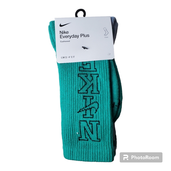 Nike Accessories Nike Everyday Plus Crew Socks 2pk Cushioned Size
